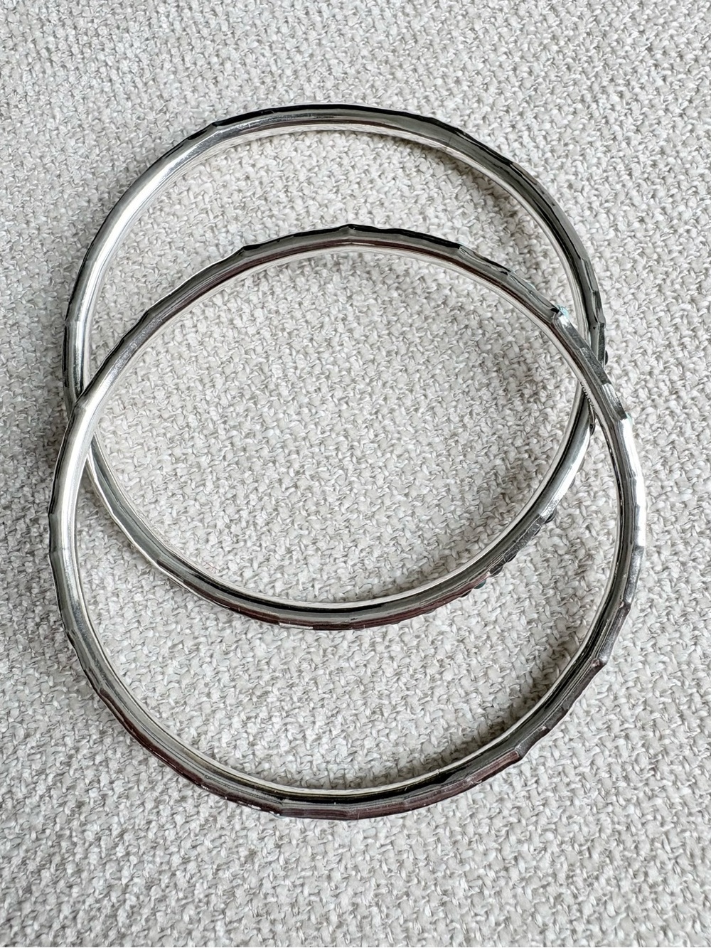 Silpada Flexible Bangle Bracelets, B2255 (Howlite) & B2226 (Hematite) - Picture 3 of 5